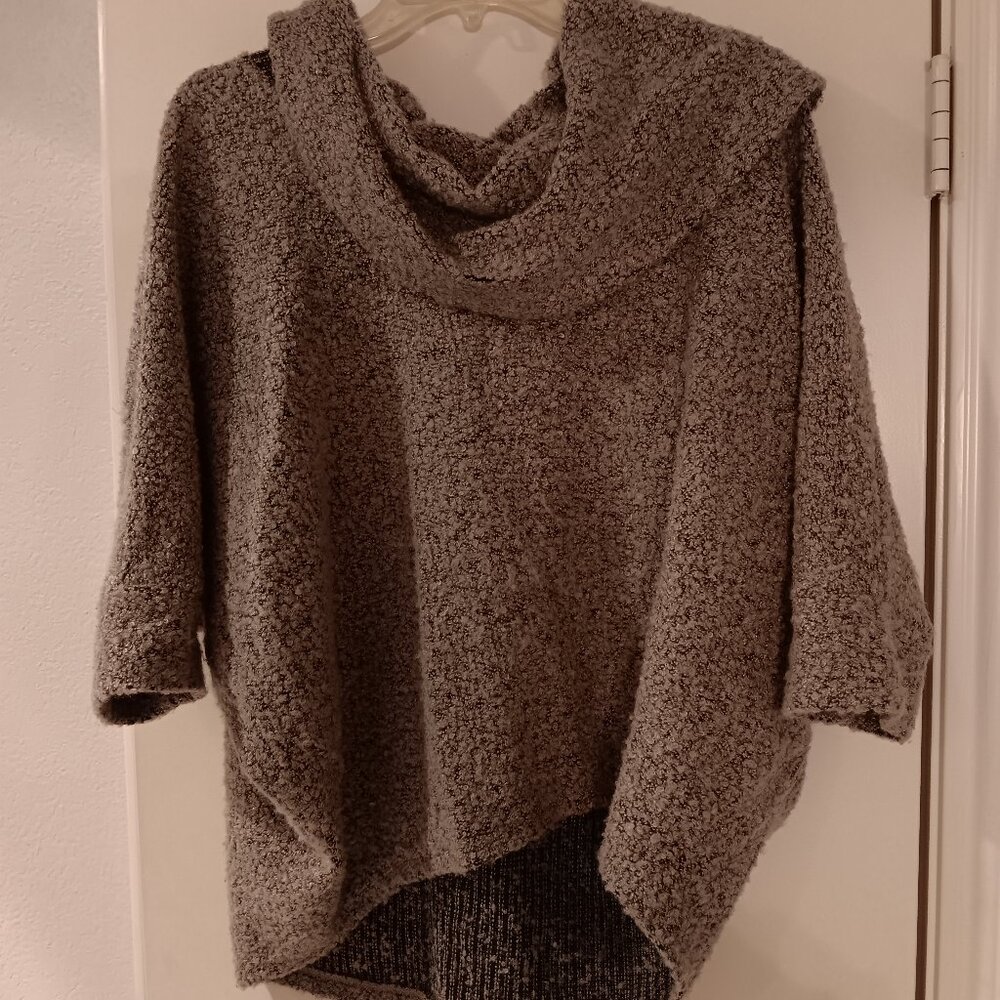 Ann Taylor Loft - Size L - Gray Multi-Color Sweater